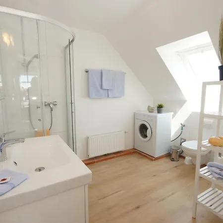 Kraehenberg Apartment *