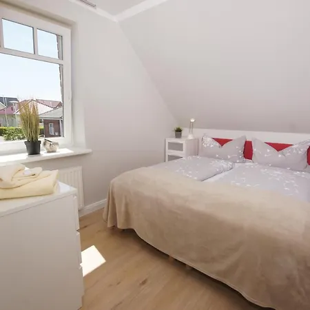 Kraehenberg Apartment *